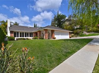 3915 Declaration Ave, Calabasas, CA 91302