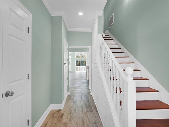 5th image of 16 W Galvez Ct