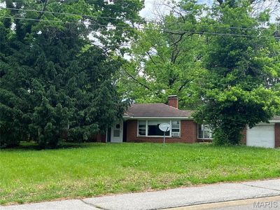 10000 Knollcrest Dr, Saint Louis, MO, 63136