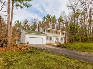 15 Crystal Hill Rd, Atkinson, NH 03811