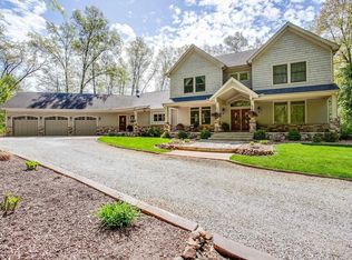 10424 Douglas Rd, Osceola, IN 46561