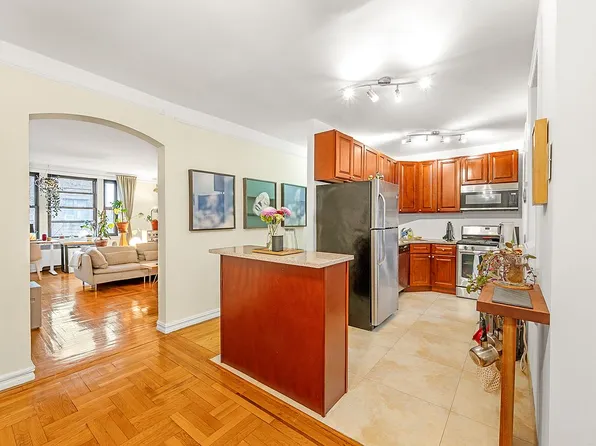 47-55 39th Pl #4-B, Sunnyside, NY 11104