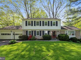 7424 Miller Fall Rd, Rockville, MD 20855