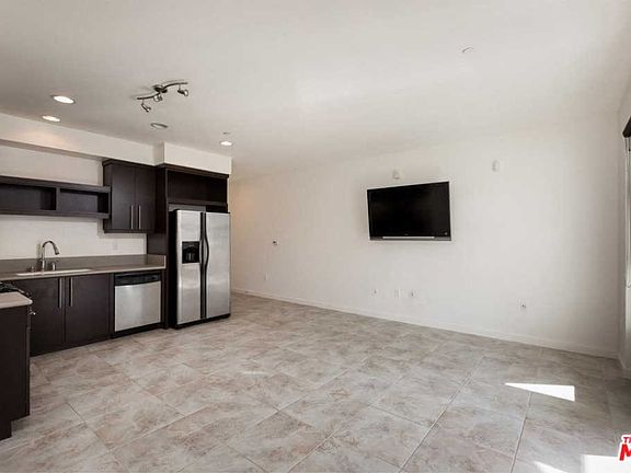 3rd image of 13045 Pacific Promenade Unit 338