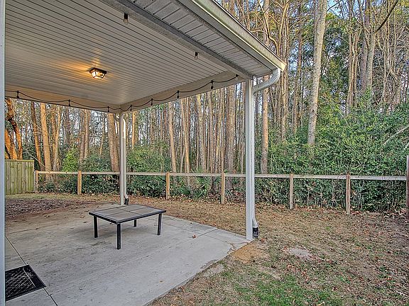 5th image of 5064 Wapiti Way