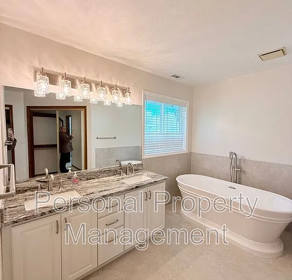 2420 SE 133rd Ct — Photo 14