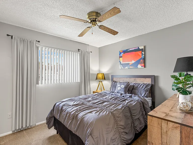 Guest Room or Home Office