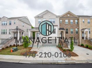 821 Sunset Park Dr, Suwanee, GA 30024