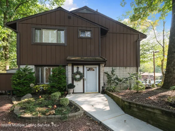 24 Rumson Rd, Staten Island, NY 10314