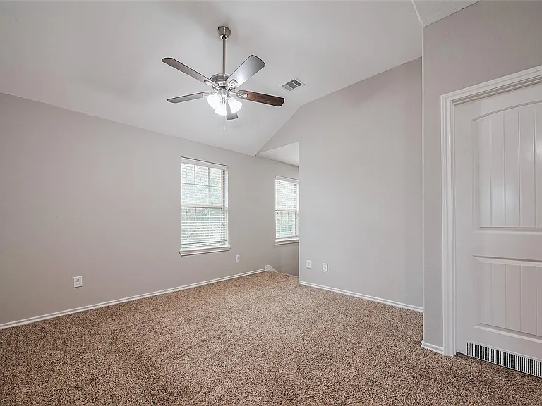 1910 Vermillion View St — Photo 20