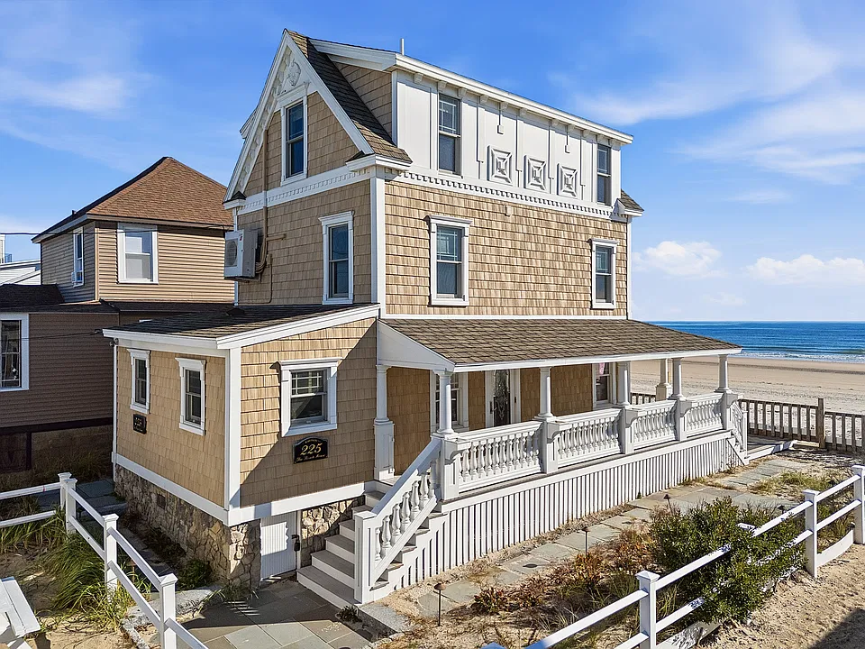 225 Atlantic Ave