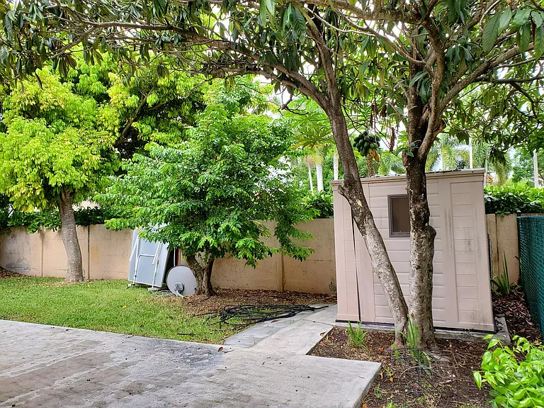 12448 SW 121st Ave — Photo 14