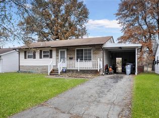 905 Saint William Dr, Cahokia, IL