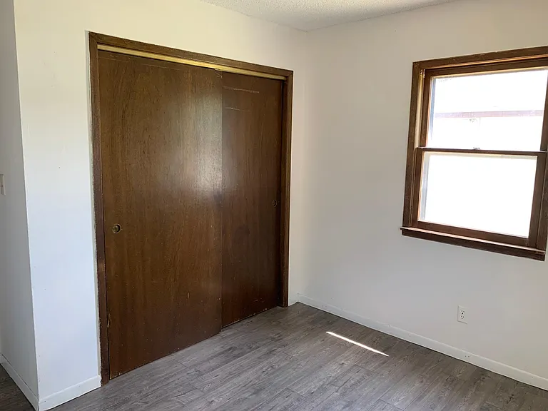 3216 SE 5th St — Photo 10