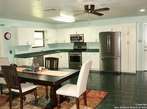 5th image of 8235 Campobello Dr