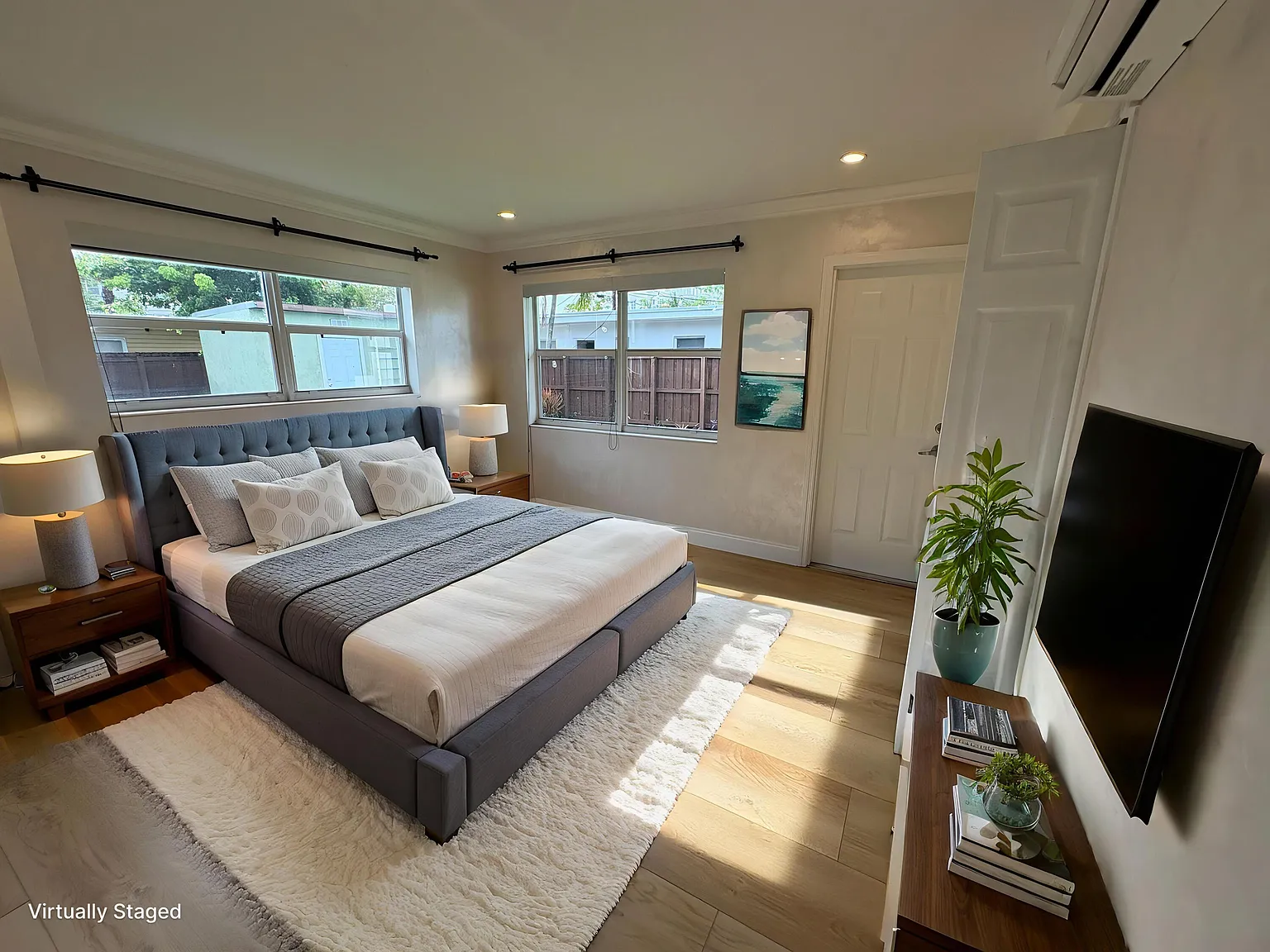 3 bed, 2.0 bath, 1490 sqft, $4,150 — Photo 2