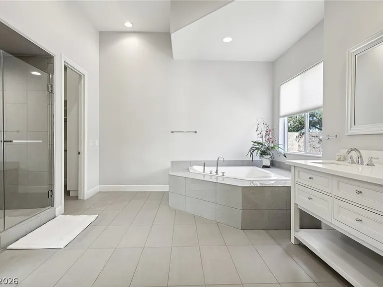 1721 Choice Hills Dr — Photo 21