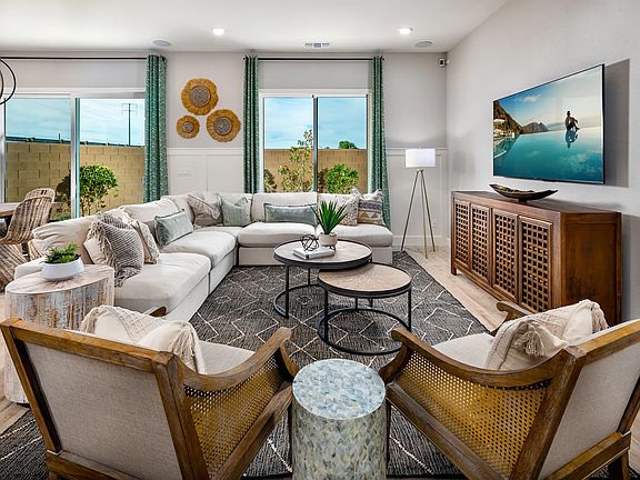 Kindred Balfour Vantage Model Great Room