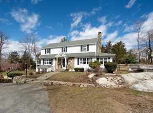 10 Grace Dr, Cohasset, MA 02025
