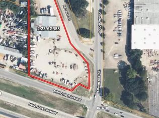 501 Red Bud Dr, Azle, TX 76020