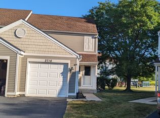 2716 Yorkshire Ct, Aurora, IL 60502