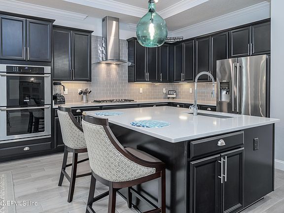 4th image of 299 CARIBBEAN Place
