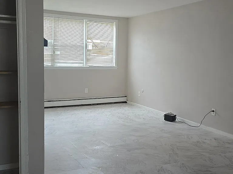 385 Stuyvesant Ave #2A — Photo 6