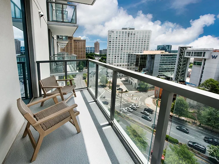Elora at Buckhead — Photo 19