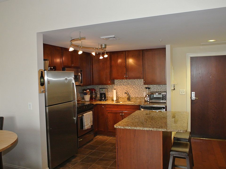 Island Kitchen