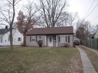1615 E Beardsley Ave, Elkhart, IN 46514