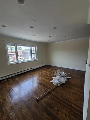 Rented by Bouklis Group | media 2