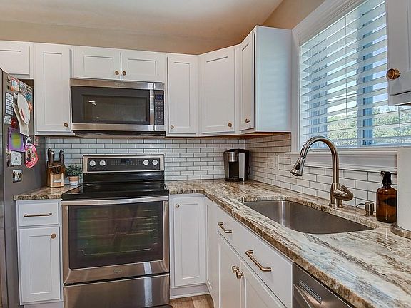 Beautiful Soft Close Cabinetry.