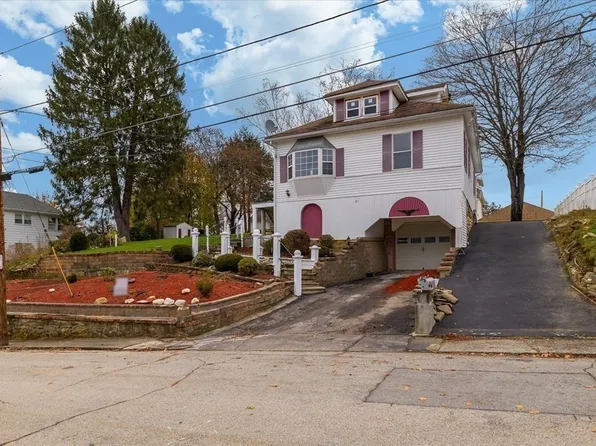 31 Warren St, Southbridge, MA 01550