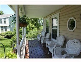 1st image of 639 Huntington Dr