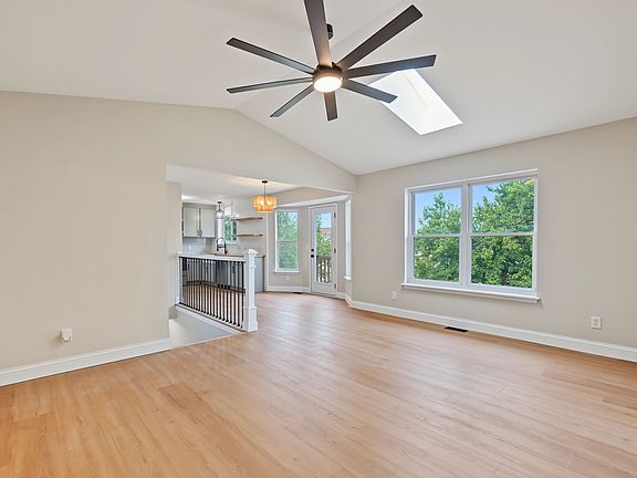 5th image of 2949 White Stable Dr