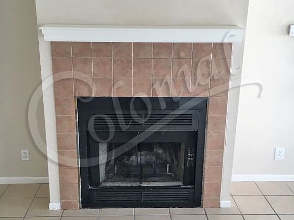 Living_Room_1.JPEG__2_