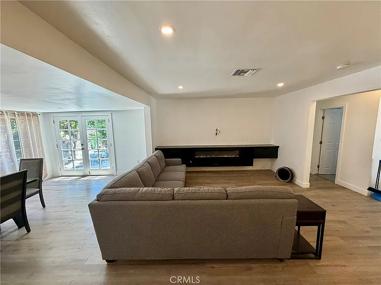 20457 Eccles St — Photo 14