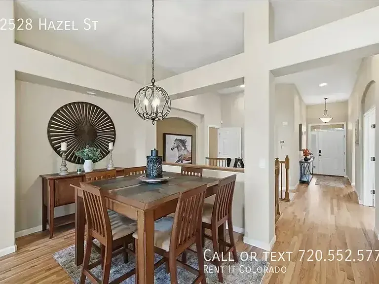 12528 Hazel St — Photo 9