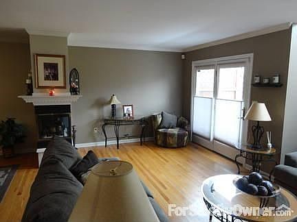 Dining room with 3 sided fireplace