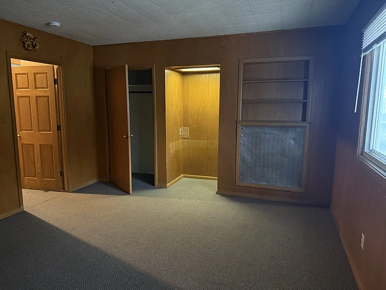 929 Jackson St — Photo 14