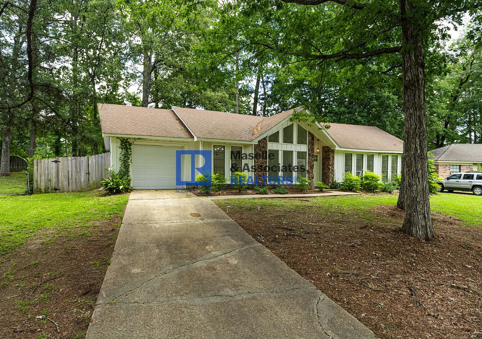 3 Bed/2 Bath Home in Brandon — Photo 3