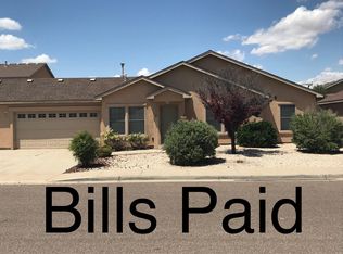 2040 E Arbors Ave, Hobbs, NM 88240