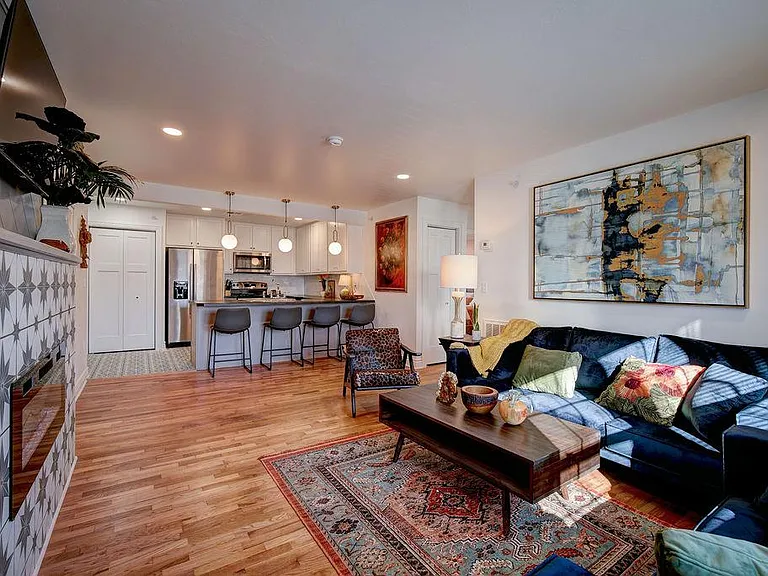 922 Maple Ave #1 — Photo 9