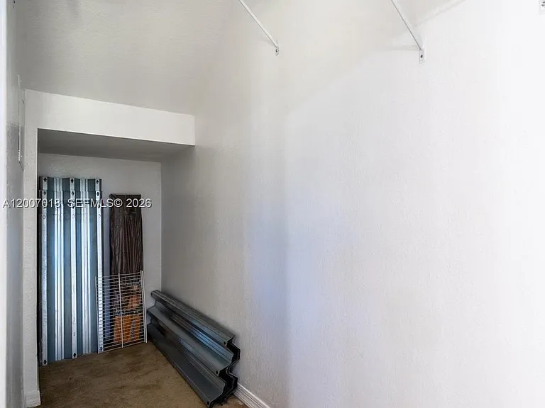 6051 SW 19th Pl — Photo 23