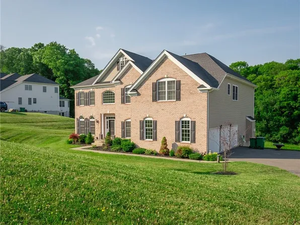 38 Melanie Lane, Hopewell Junction, NY 12533