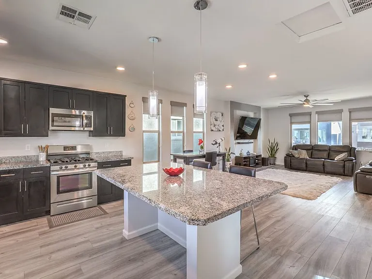 8086 Misty Canyon Ave — Photo 15