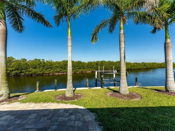 3310 Tripoli Blvd, Punta Gorda, FL 33950