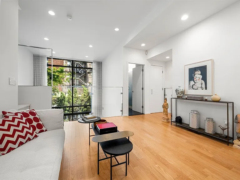 109 Chandler St #1 — Photo 9