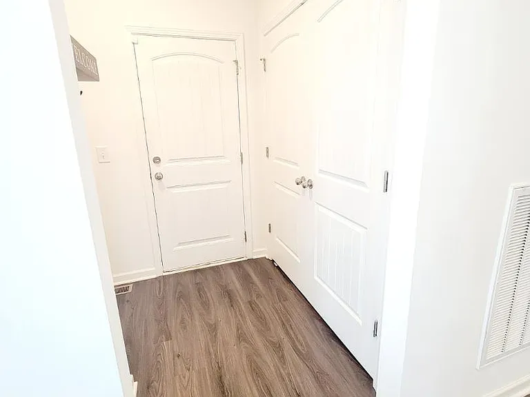 117 Scoville Rd — Photo 8