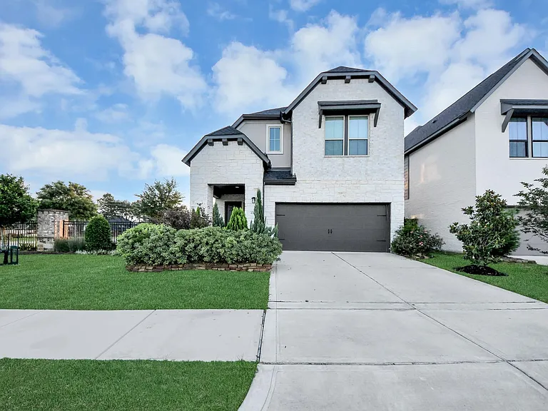 6707 Regatta Park Ln — Photo 2